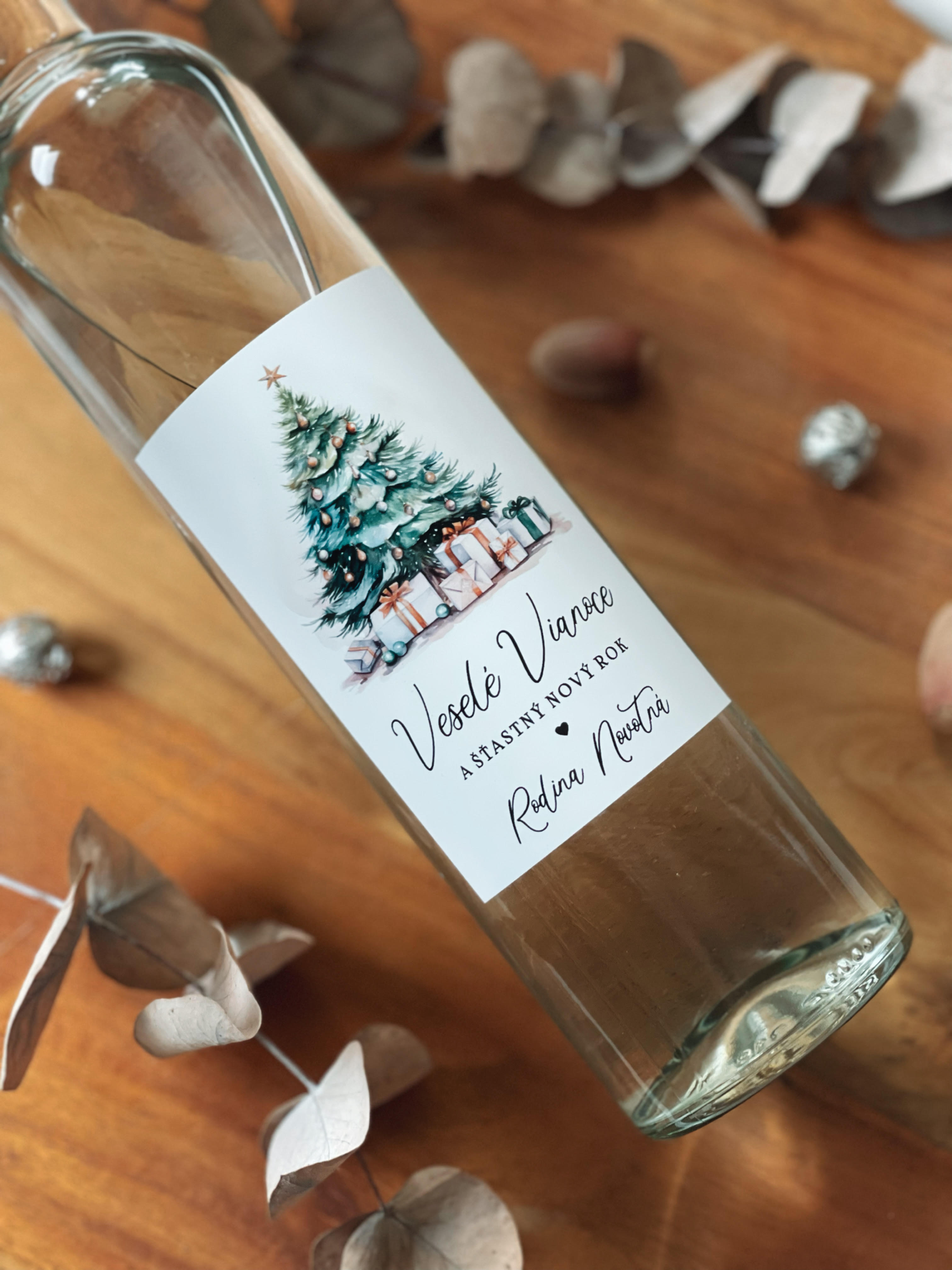 Vianočná etiketa na fľašu stromček