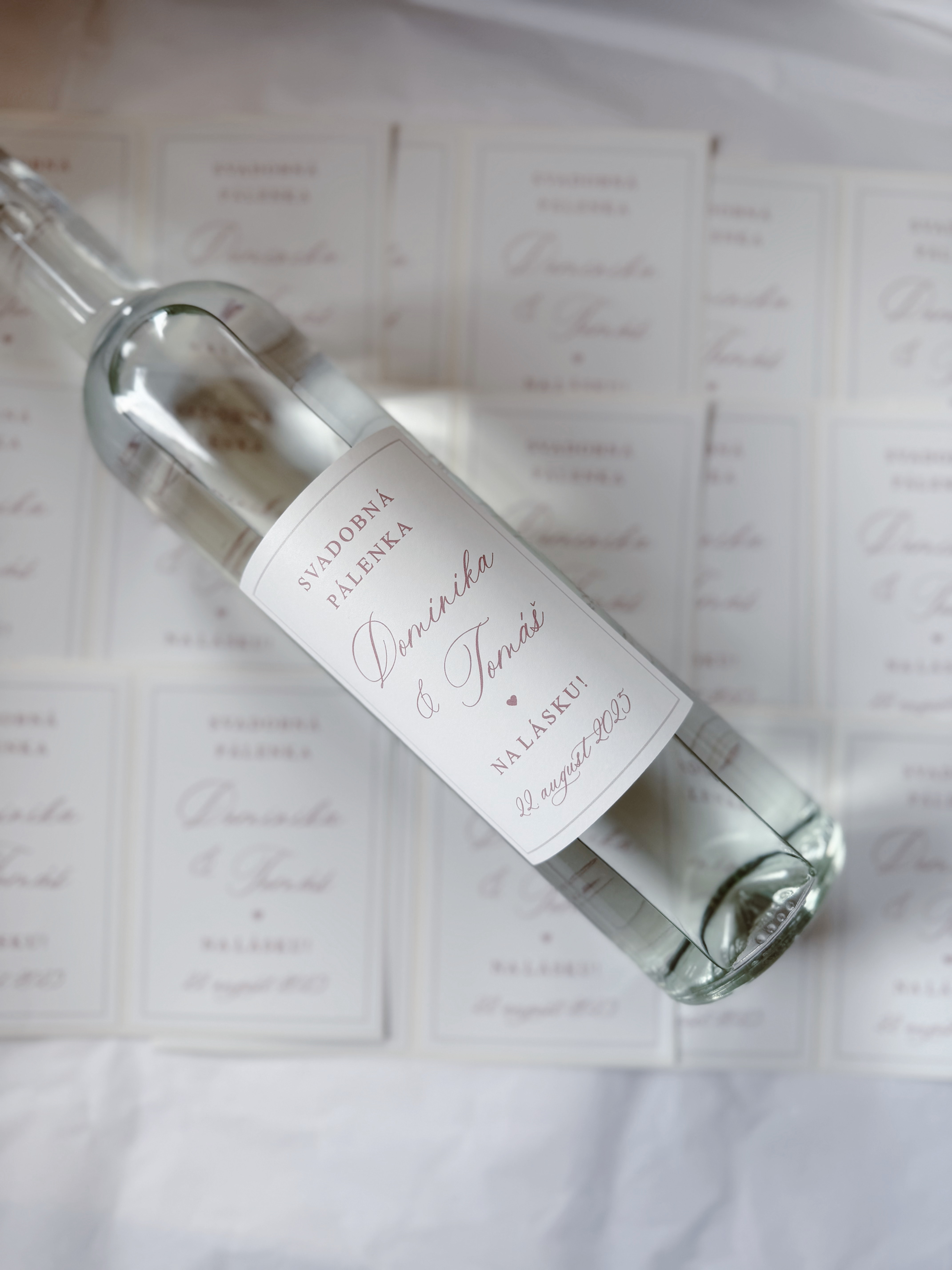 Nálepky na svadobnú pálenku/víno 301 ružové